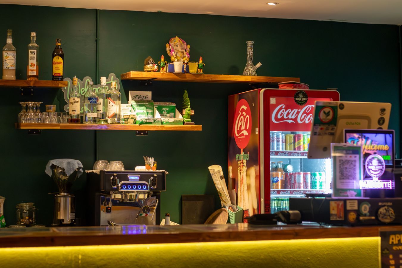 Coffee & Cannabis at Magical Weed Garden