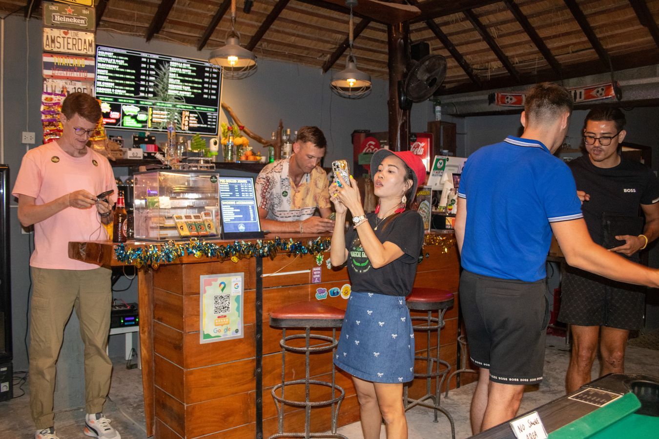 Contact Magical Weed Garden cannabis coffee shop Ko Samui